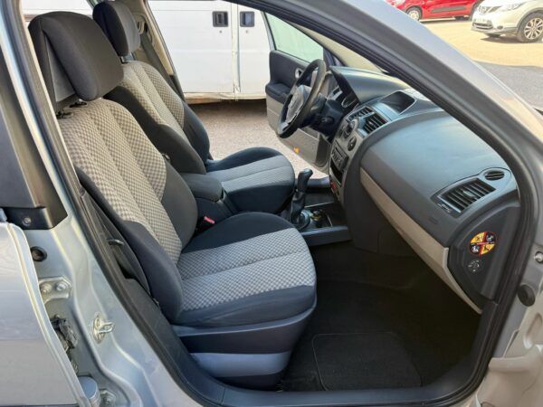 RENAULT MEGANE 1.5, 100 CV - Imagen 16
