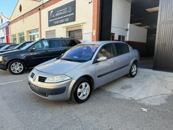 RENAULT MEGANE 1.5, 100 CV - Imagen 5