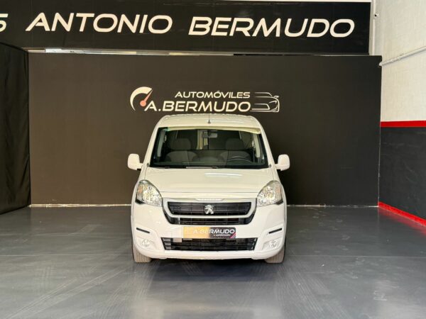 PEUGEOT PARTNER TEPEE ACCESS 1, 1.6 BLUEHDI, 100 CV - Imagen 2