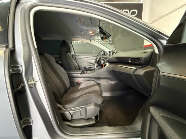 PEUGEOT 3008 1.5 ACTIVE BLUEDHI, 130 CV - Imagen 16