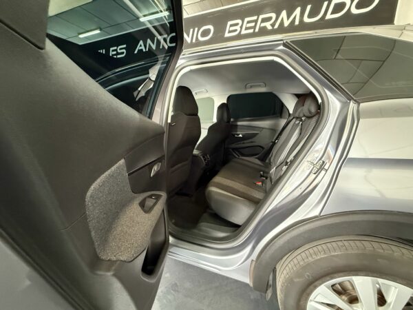 PEUGEOT 3008 1.5 ACTIVE BLUEDHI, 130 CV - Imagen 9