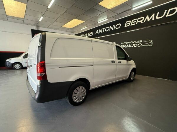 MERCEDES-BENZ VITO 111 CDI LARGA, 114 CV. - Imagen 12