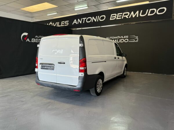 MERCEDES-BENZ VITO 111 CDI LARGA, 114 CV. - Imagen 18