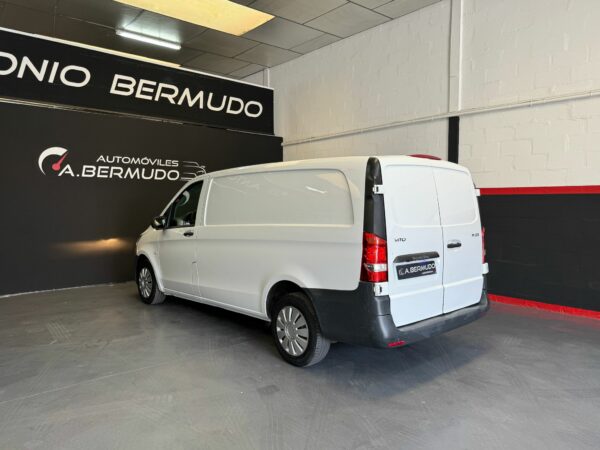 MERCEDES-BENZ VITO 111 CDI LARGA, 114 CV. - Imagen 19