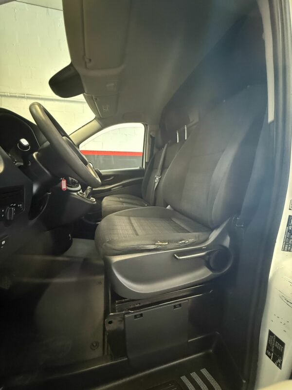 MERCEDES-BENZ VITO 111 CDI LARGA, 114 CV. - Imagen 6