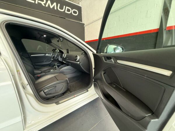 AUDI A 3 SPORTBACK 30 TDI S LINE 1.6, 116 CV. - Imagen 17