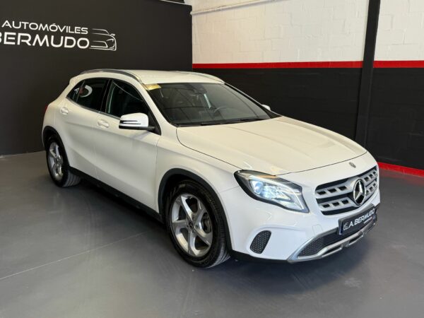 MERCEDES GLA  180 1.6, 122 CV
