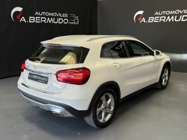 MERCEDES GLA  180 1.6, 122 CV - Imagen 11