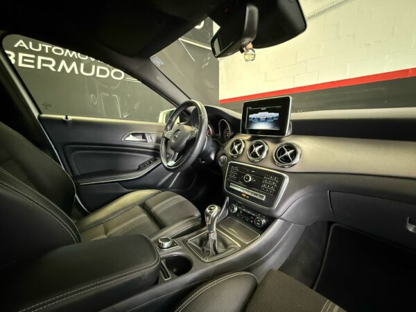 MERCEDES GLA  180 1.6, 122 CV - Imagen 16