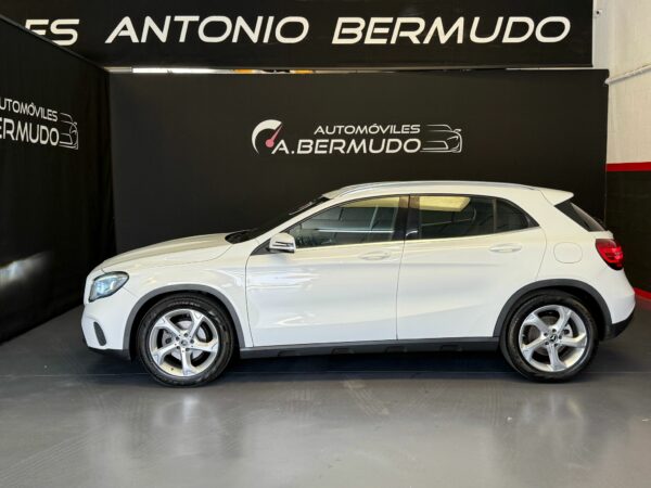 MERCEDES GLA  180 1.6, 122 CV - Imagen 19