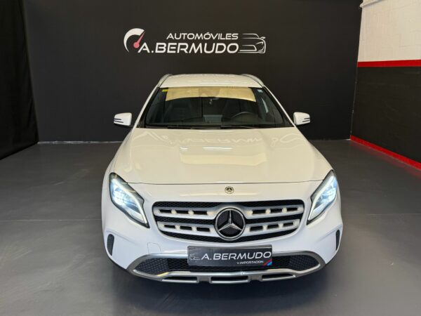 MERCEDES GLA  180 1.6, 122 CV - Imagen 2