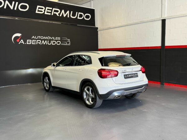 MERCEDES GLA  180 1.6, 122 CV - Imagen 20