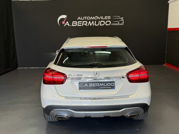 MERCEDES GLA  180 1.6, 122 CV - Imagen 4