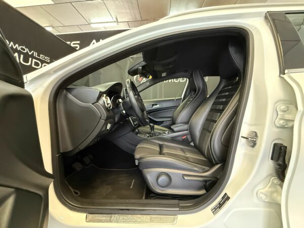 MERCEDES GLA  180 1.6, 122 CV - Imagen 5