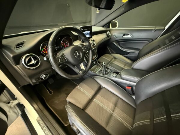 MERCEDES GLA  180 1.6, 122 CV - Imagen 6