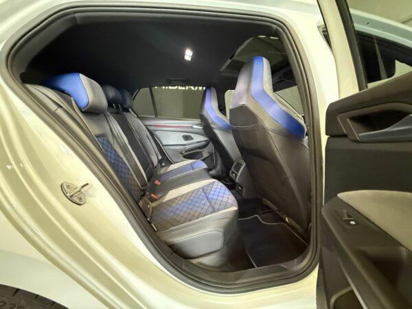VOLKSWAGEN GOLF 2.0 GTI, 320 CV - Imagen 15