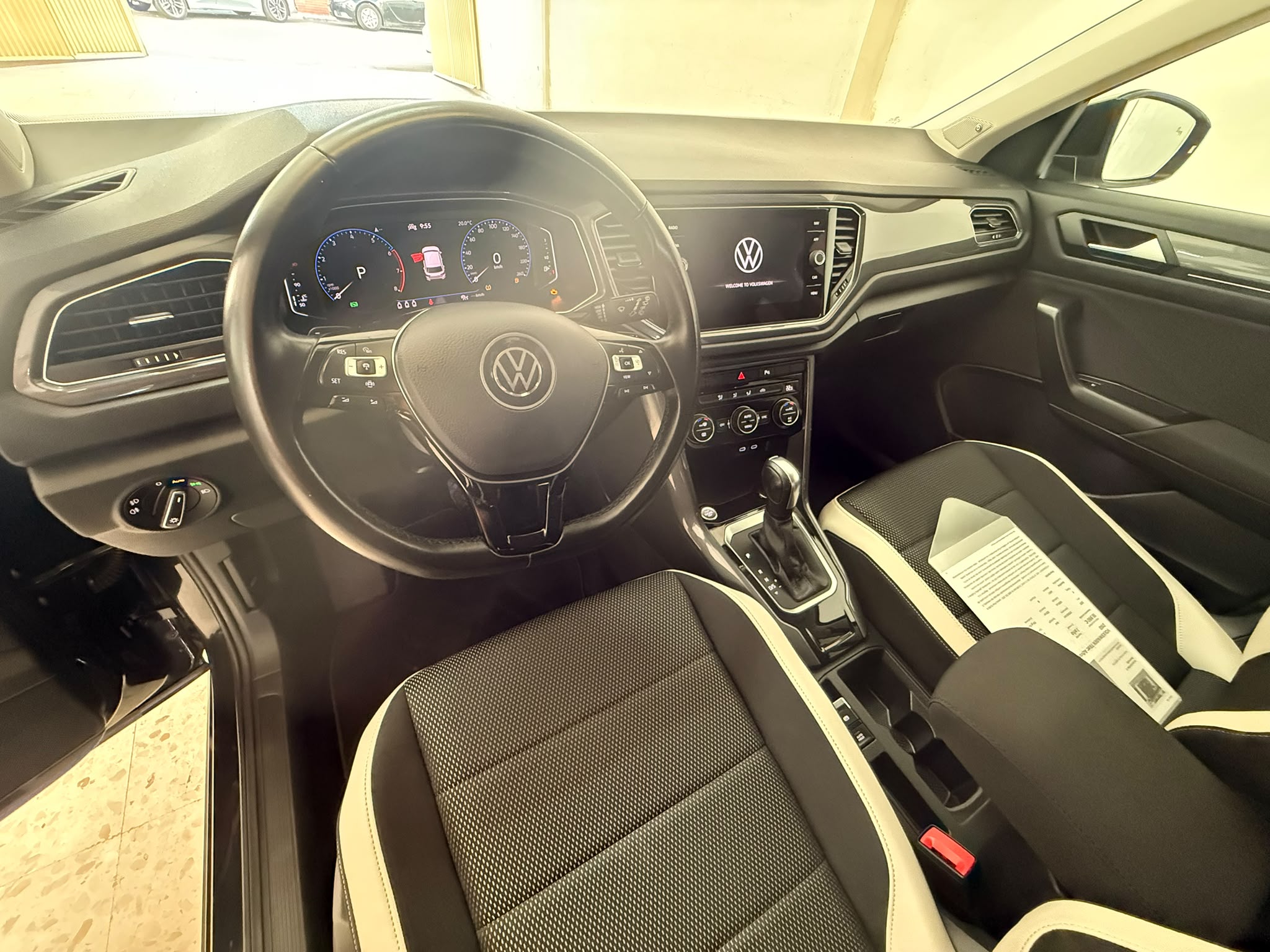 VOLKSWAGEN T- ROC 1.5 TSI EVO 150 CV DSG7 - Imagen 11