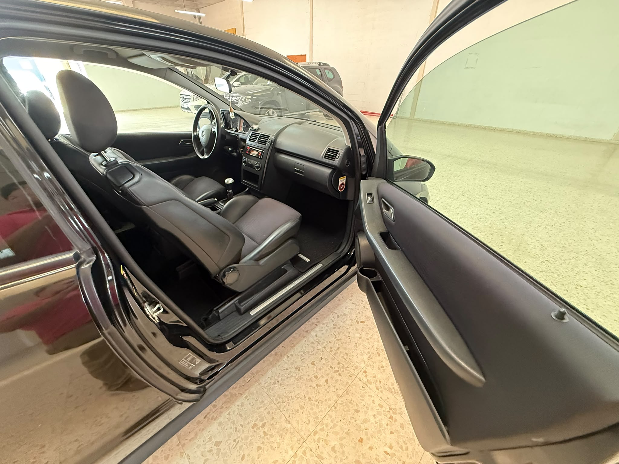 MERCEDES-BENZ A 150, 95 CV - Imagen 15