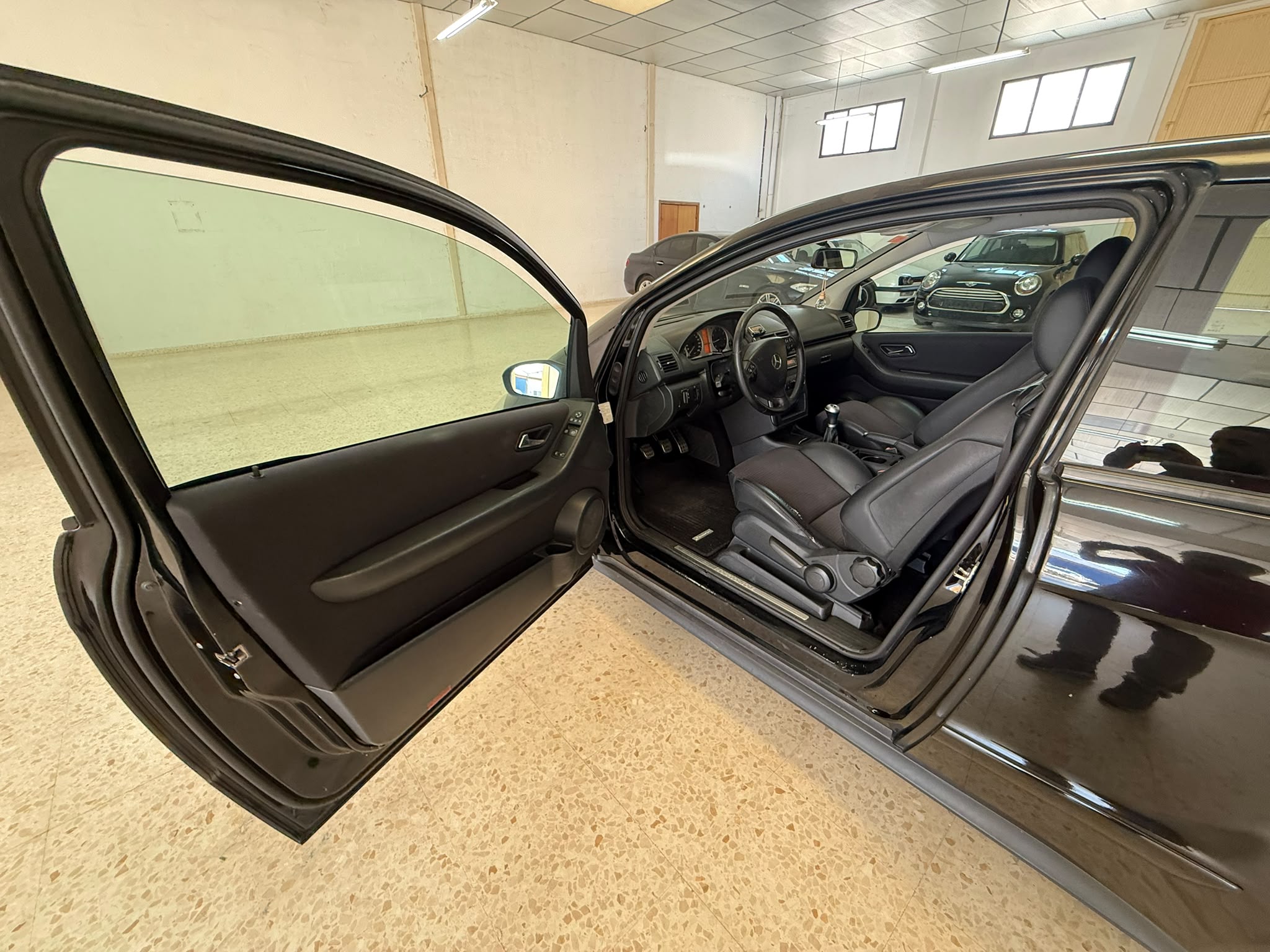 MERCEDES-BENZ A 150, 95 CV - Imagen 6
